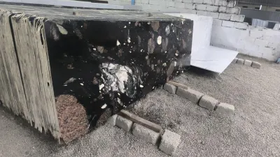 Important granite thumbnail 2